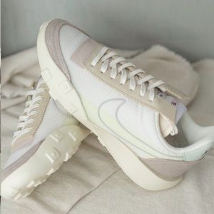 Nike Waffle Racer Lx Series Qs Pale Ivory/ Silver-Muslin